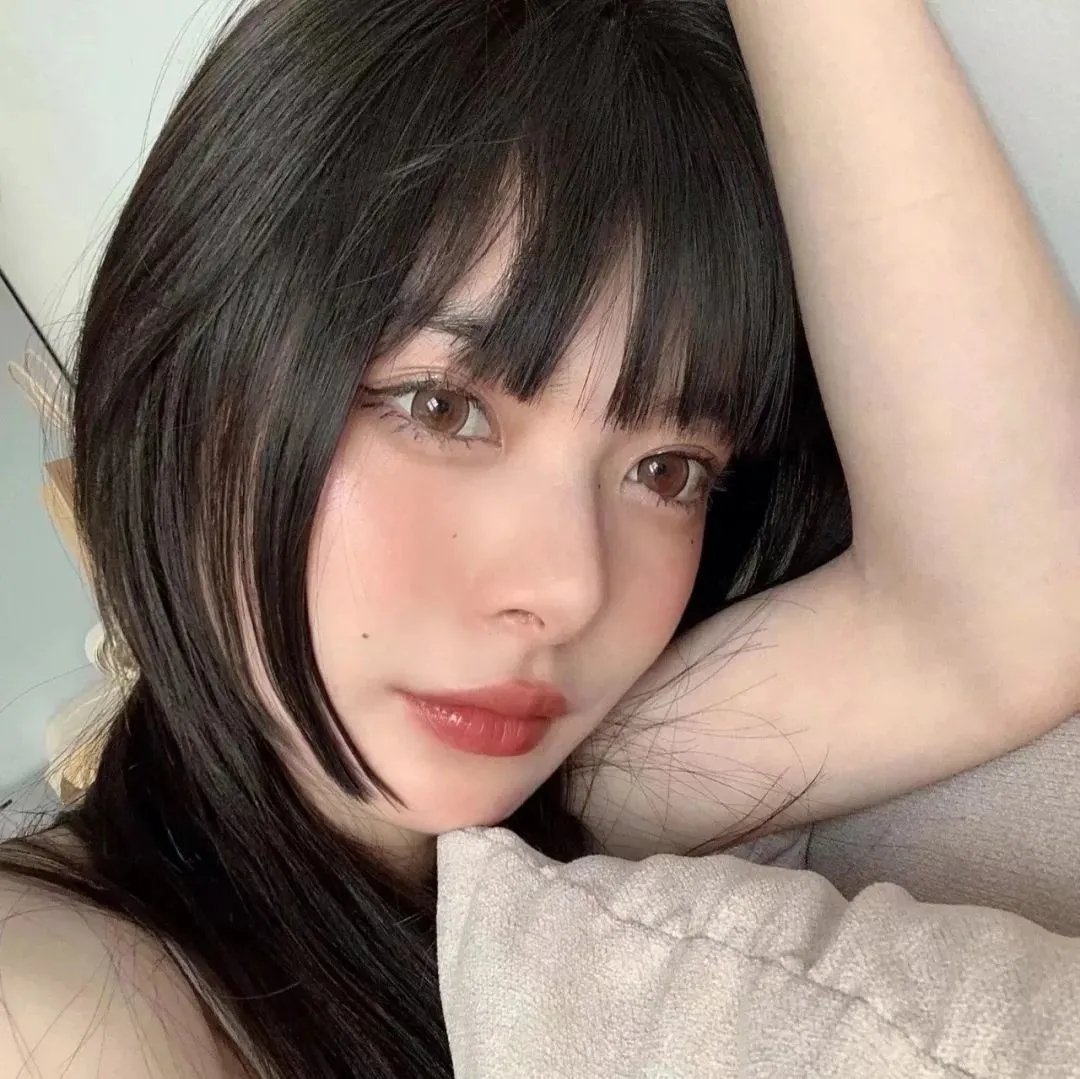 奔跑的修女